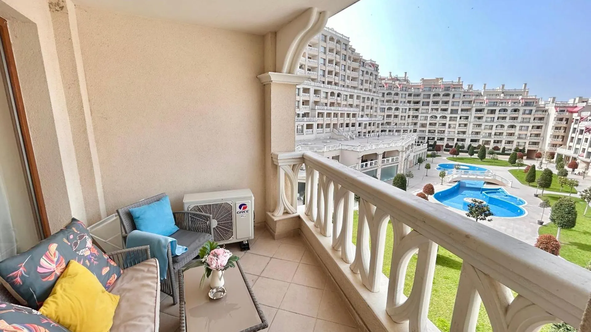 Blue Lagoon Seafront Apartments Varna 0*,  Bulgaria