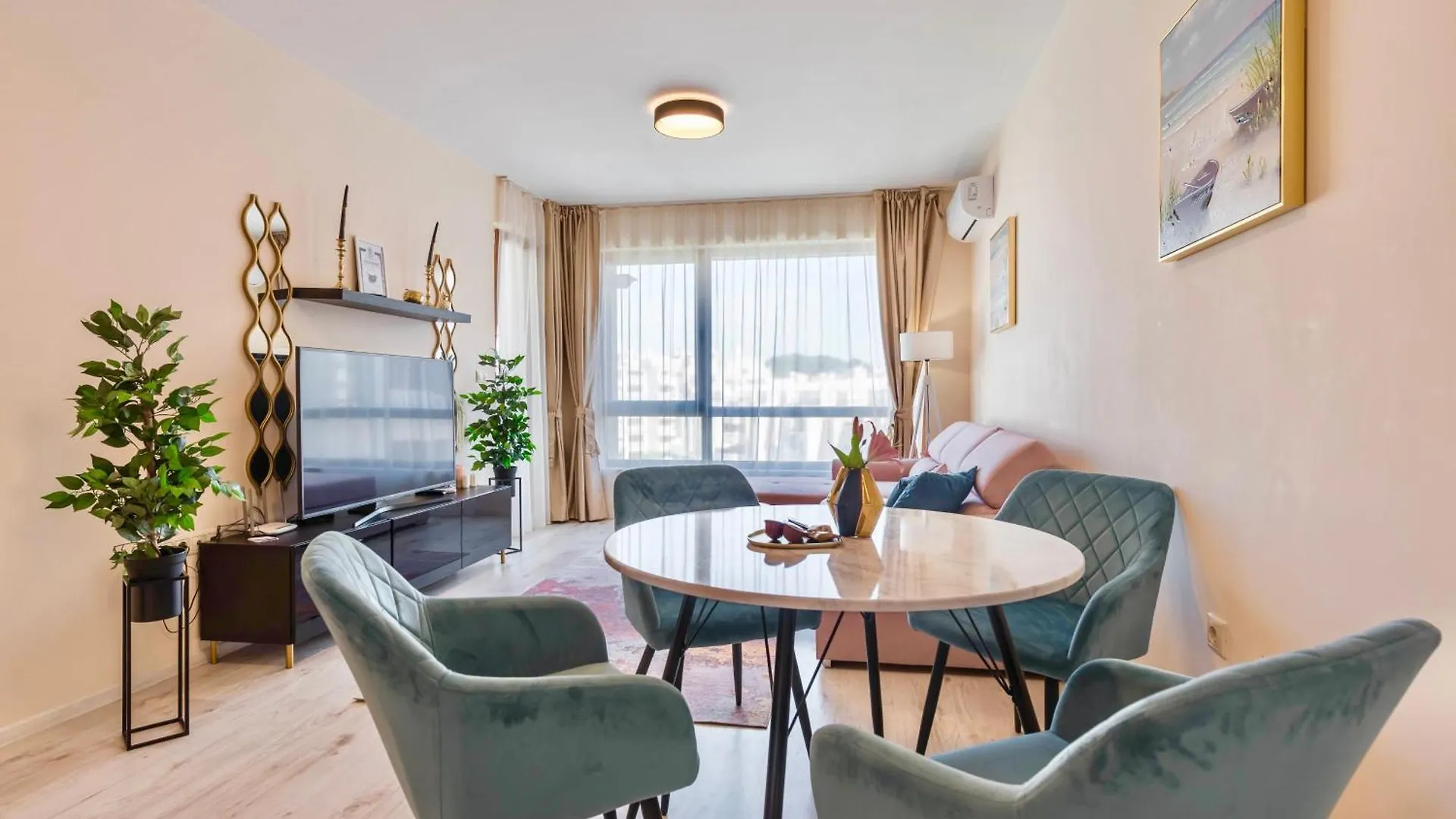 Blue Lagoon Seafront Apartments Varna